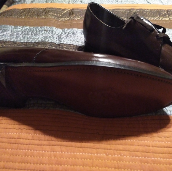 The Florsheim - Picture 2 of 4